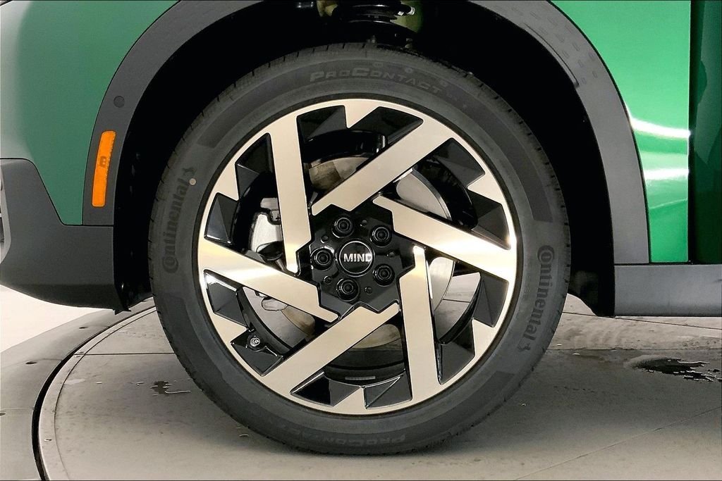 New 2027 British Racing Green MINI Iconic image 9
