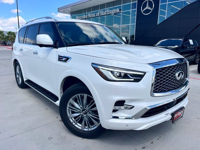 2022 INFINITI QX80 LUXE