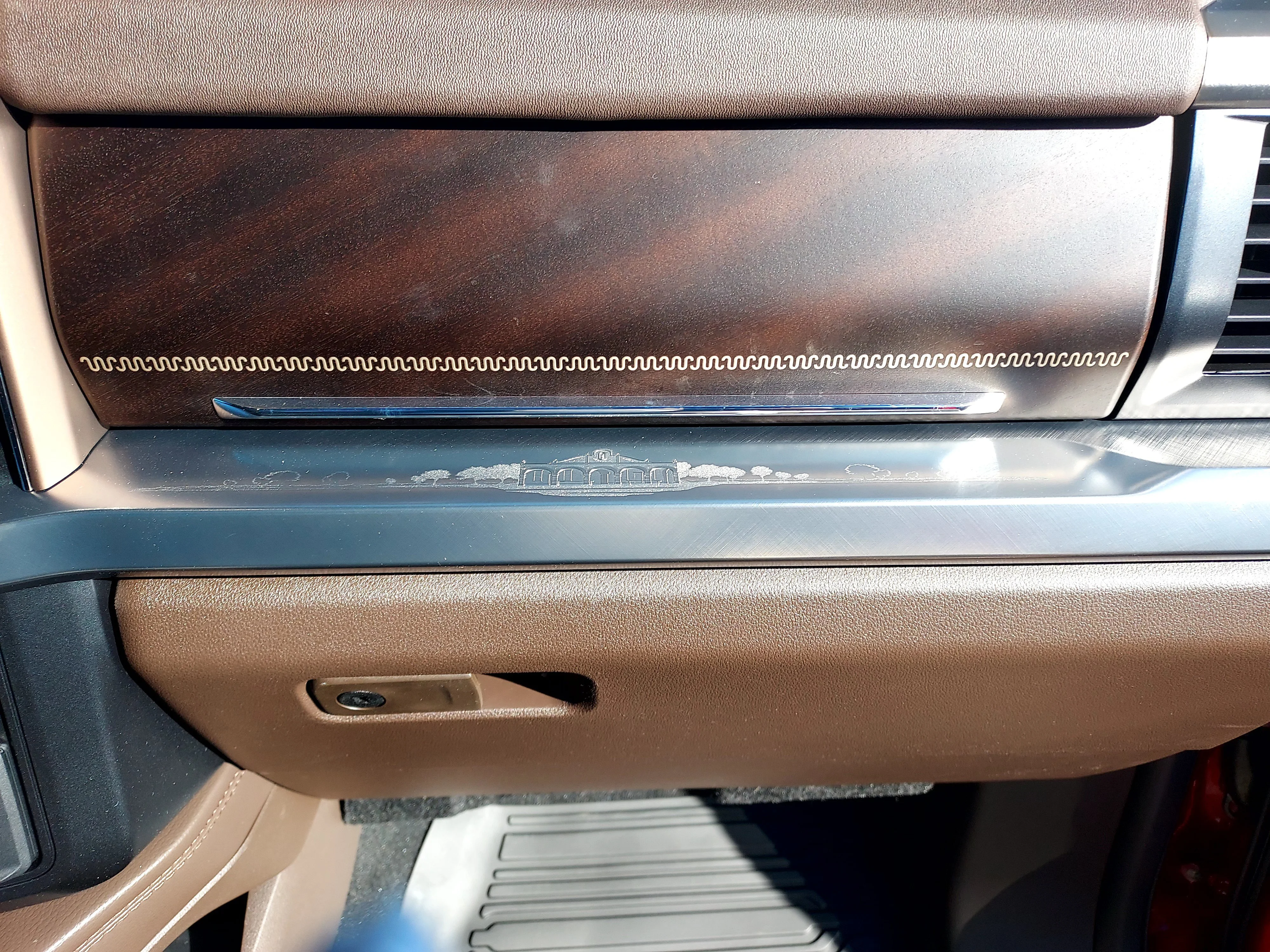 New 2026 Ruby Red Metallic Tinted Clearcoat Ford King Ranch image 27