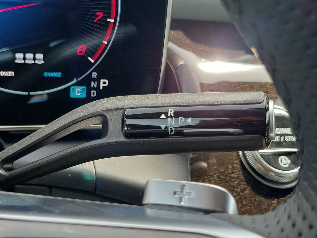 New 2027 Cirrus Silver Metallic Mercedes-Benz GLC 300 image 29