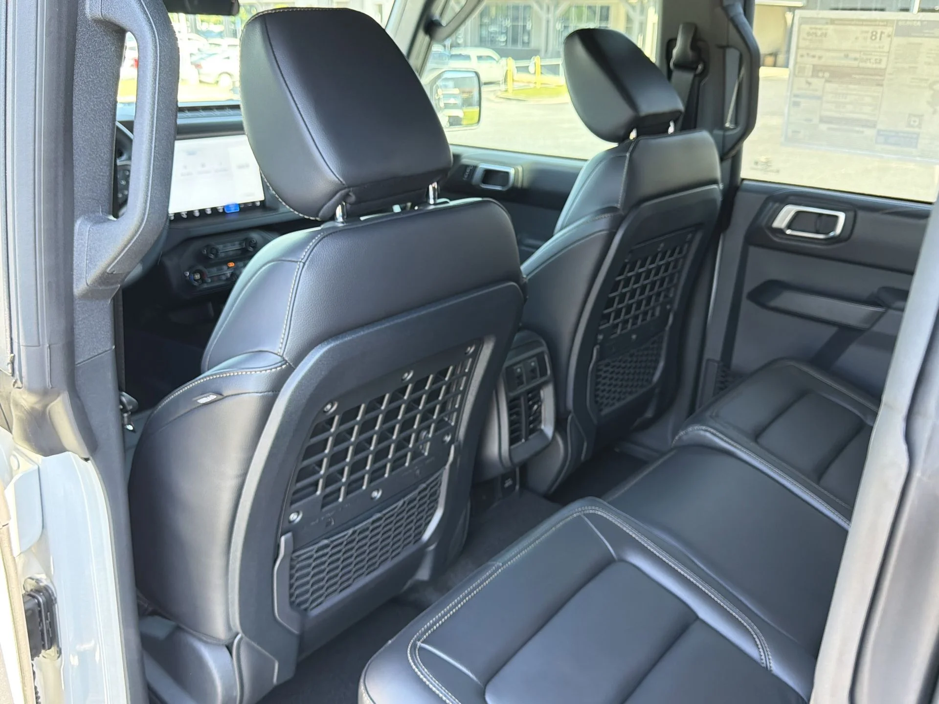 New 2026 Avalanche Gray Ford Badlands® image 24
