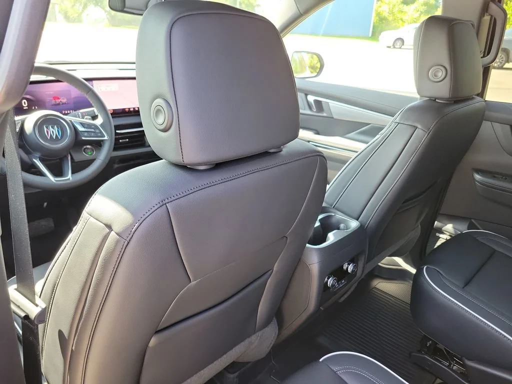 2027 Buick Enclave Preferred - Photo 24