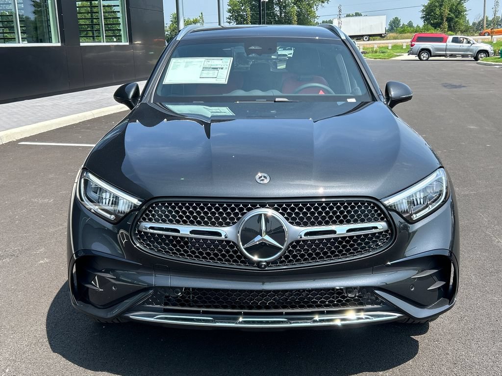 New 2026 Graphite Grey Metallic Mercedes-Benz GLC 300 image 38