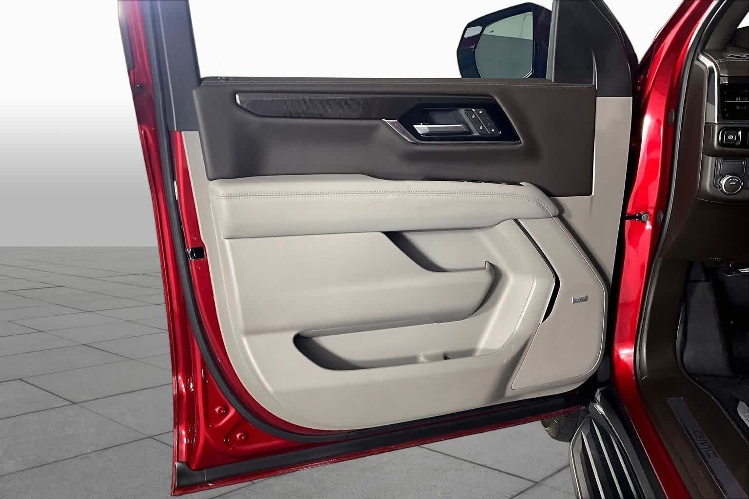Used 2026 Volcanic Red Tintcoat GMC Elevation image 42