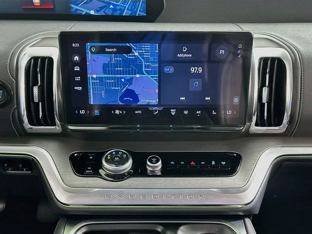New 2027 Ford Expedition Platinum