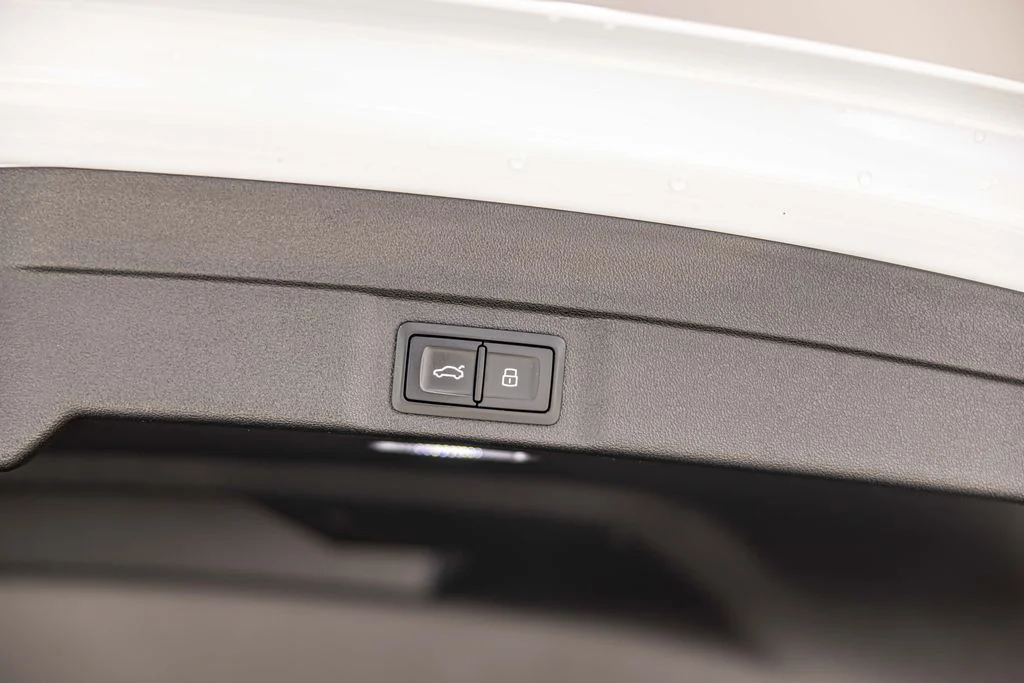 Used 2025 White Audi 3.0T Premium Plus image 17