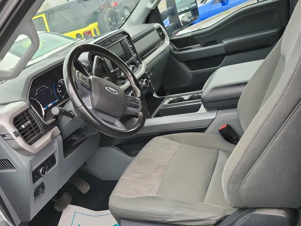 Certified Used 2023 Gray Ford XLT image 5