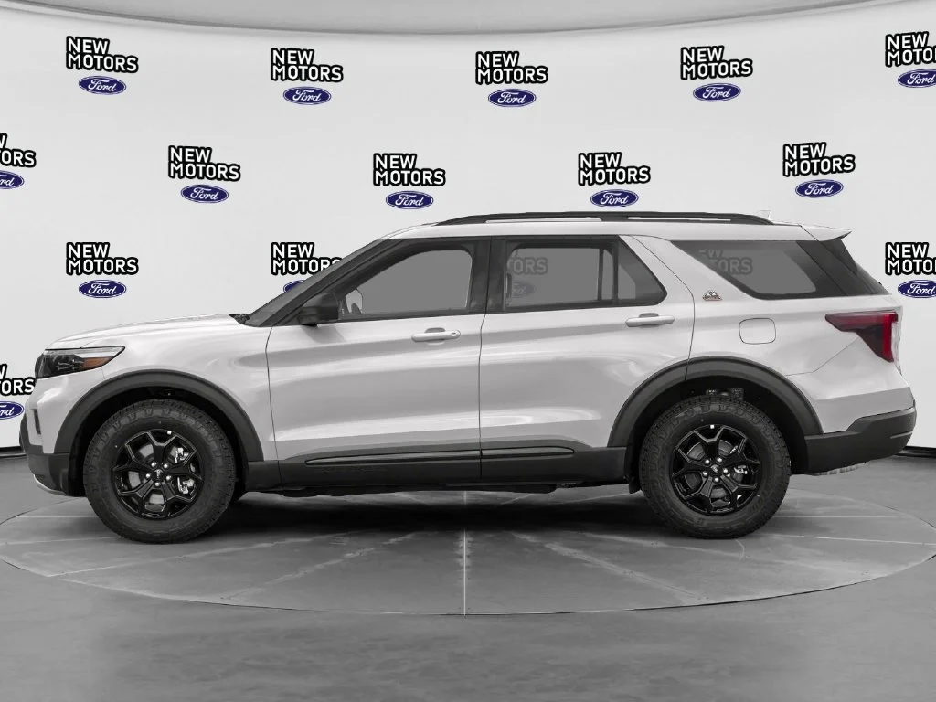 Used 2024 White Metallic Ford Timberline image 3
