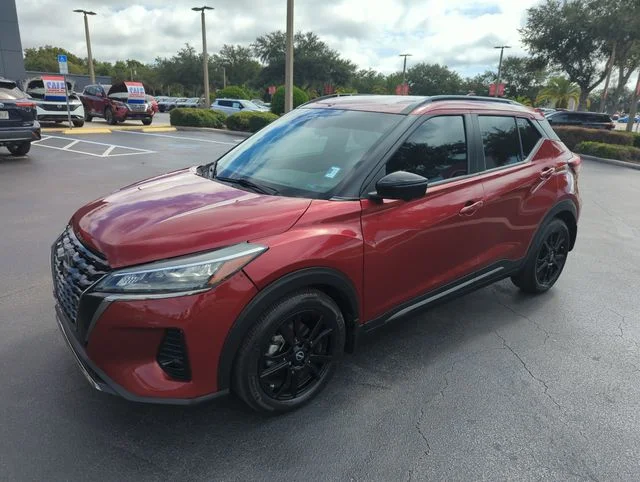 Used 2023 Red Nissan SR image 14