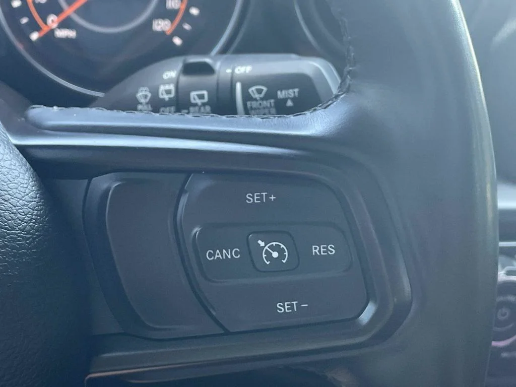 Used 2022 Blue Jeep Unlimited Sport Altitude image 29