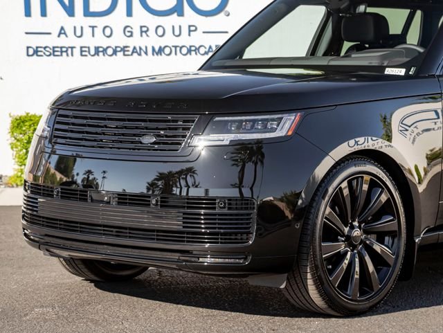 New 2026 Narvik Black Land Rover SV Black Edition image 2