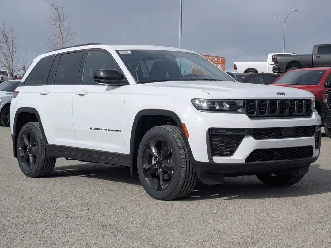 New 2026 White Jeep Altitude - - 4x4 - Altitude Pkg - Power Sunroof - 20 Black Wheels - Remote Start & More! image 2