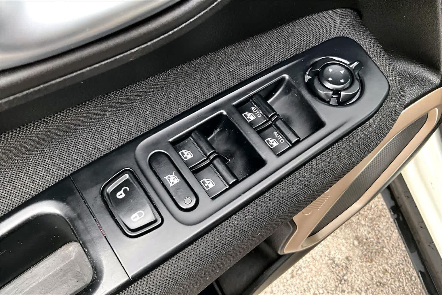 Used 2017 Alpine White Jeep Sport image 34