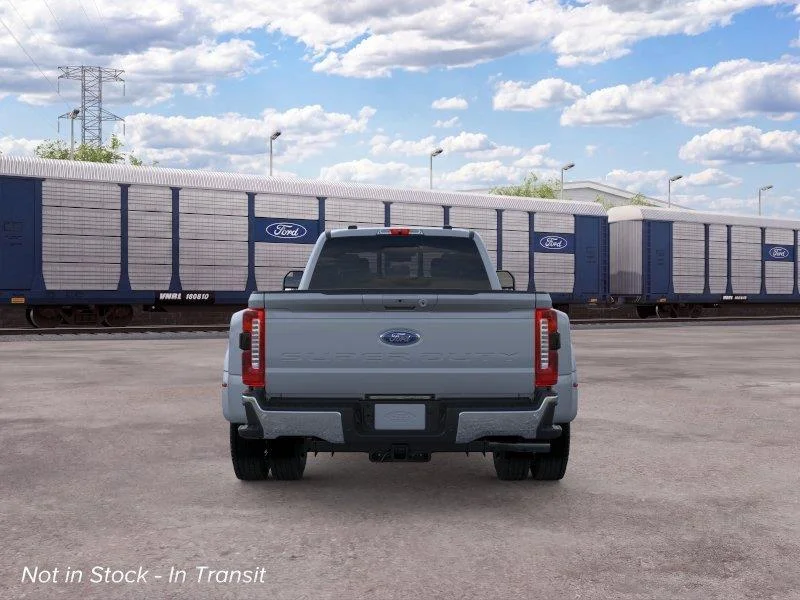 New 2026 Glacier Gray Metallic Tri-Coat Ford Lariat image 6