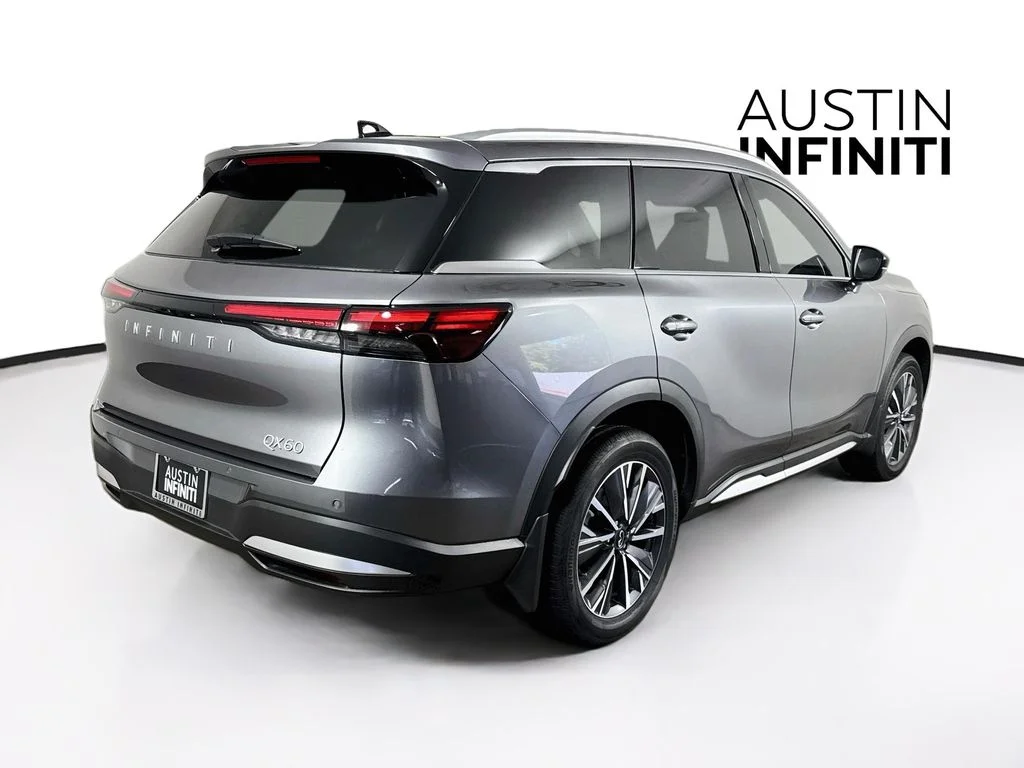 Certified Used 2026 Gray INFINITI LUXE image 10