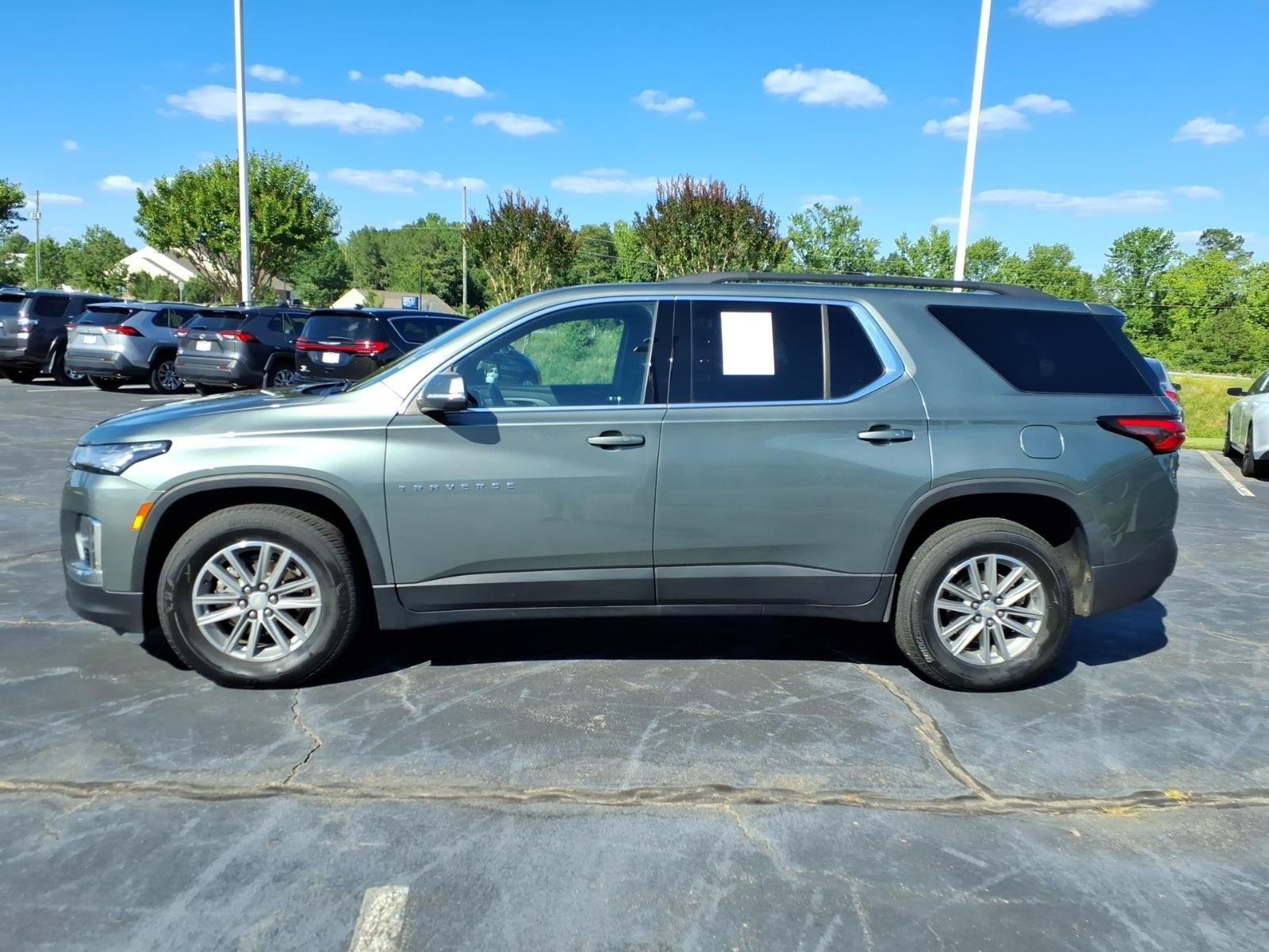 Used 2023 Silver Sage Metallic Chevrolet LT Cloth image 3