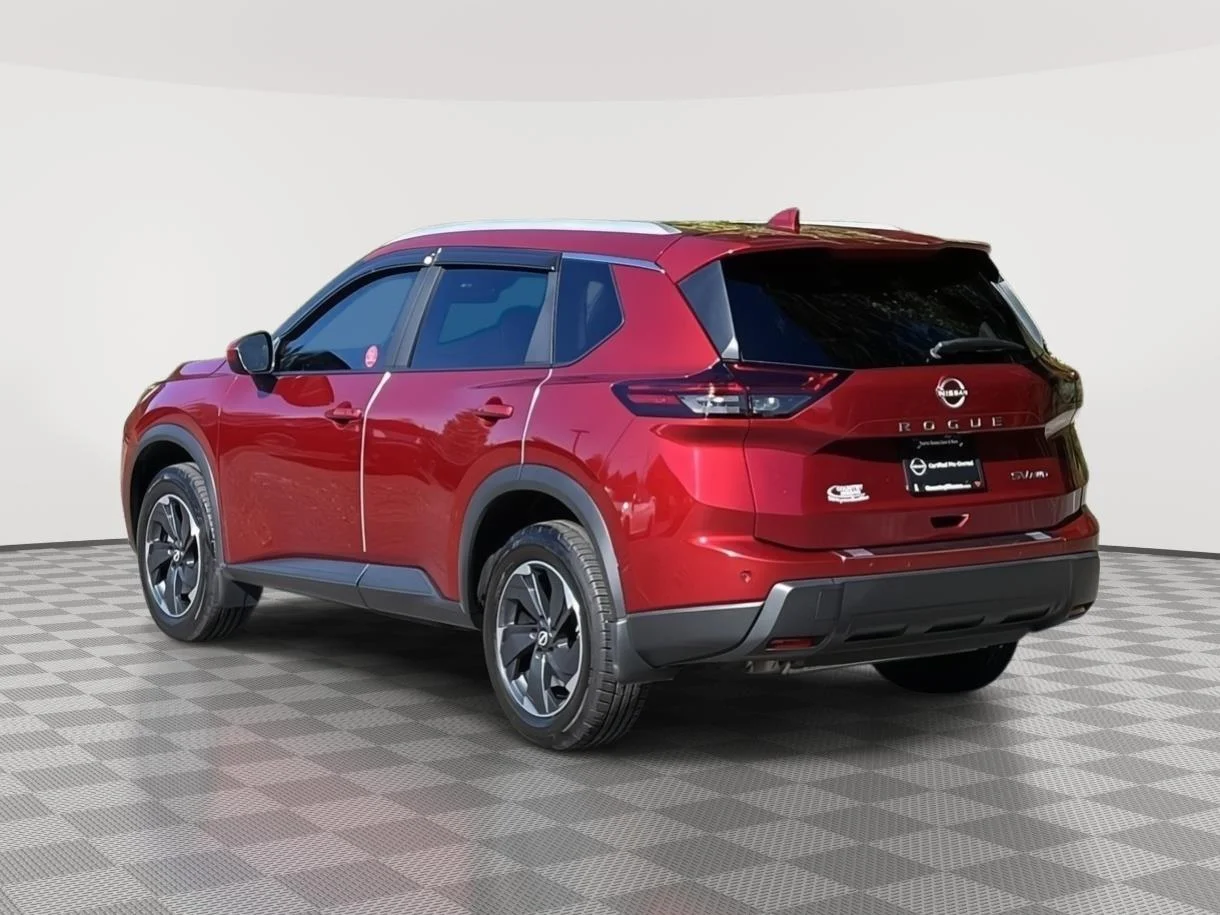 Used 2024 Scarlet Ember Tintcoat Nissan SV image 7