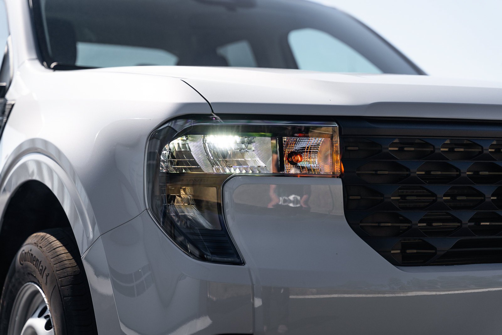 New 2026 Space White Metallic Ford XL image 6