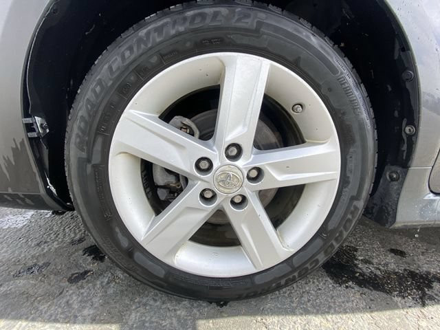 Used 2012 Magnetic Gray Metallic Toyota L image 10