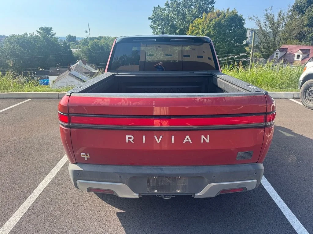 Used 2022 Red Rivian Adventure image 15