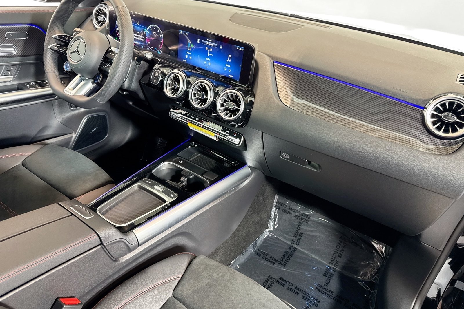 New 2026 Night Black Mercedes-Benz AMG® GLA 35 image 27