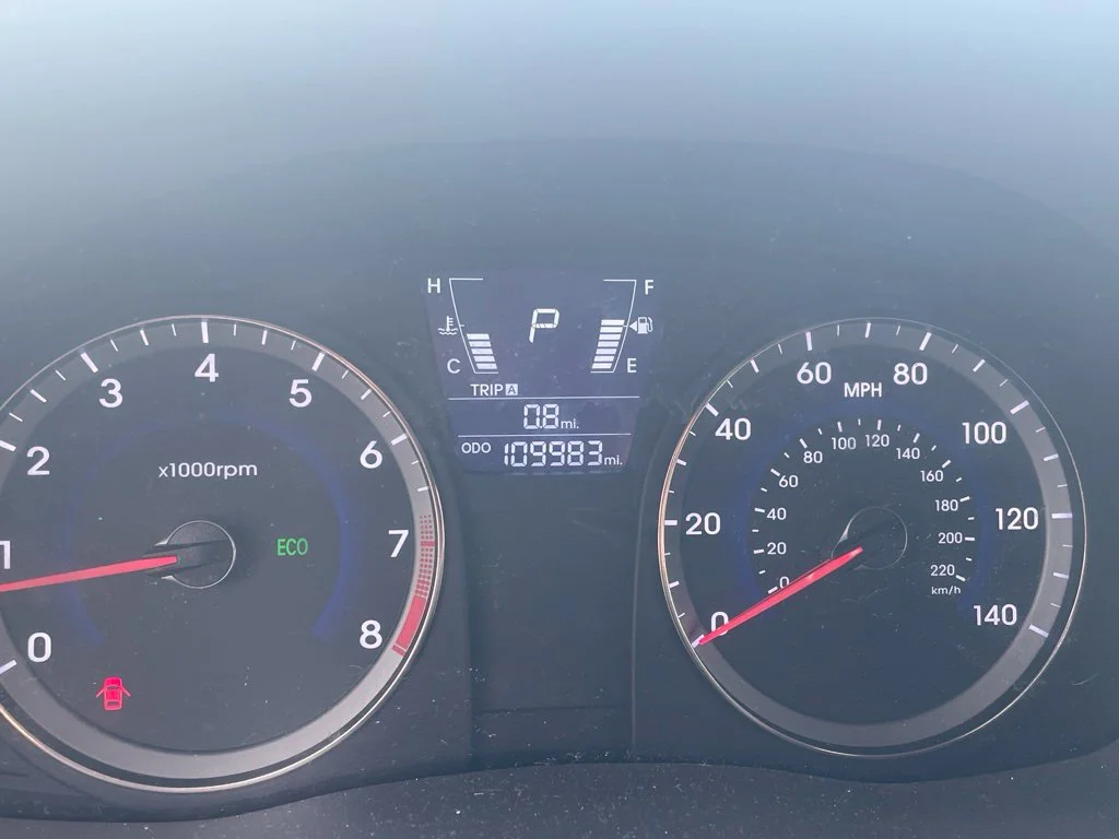 Used 2013 Black Hyundai GLS image 16