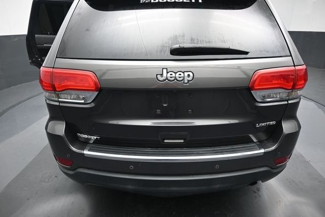 Used 2017 Gray Jeep Limited image 10