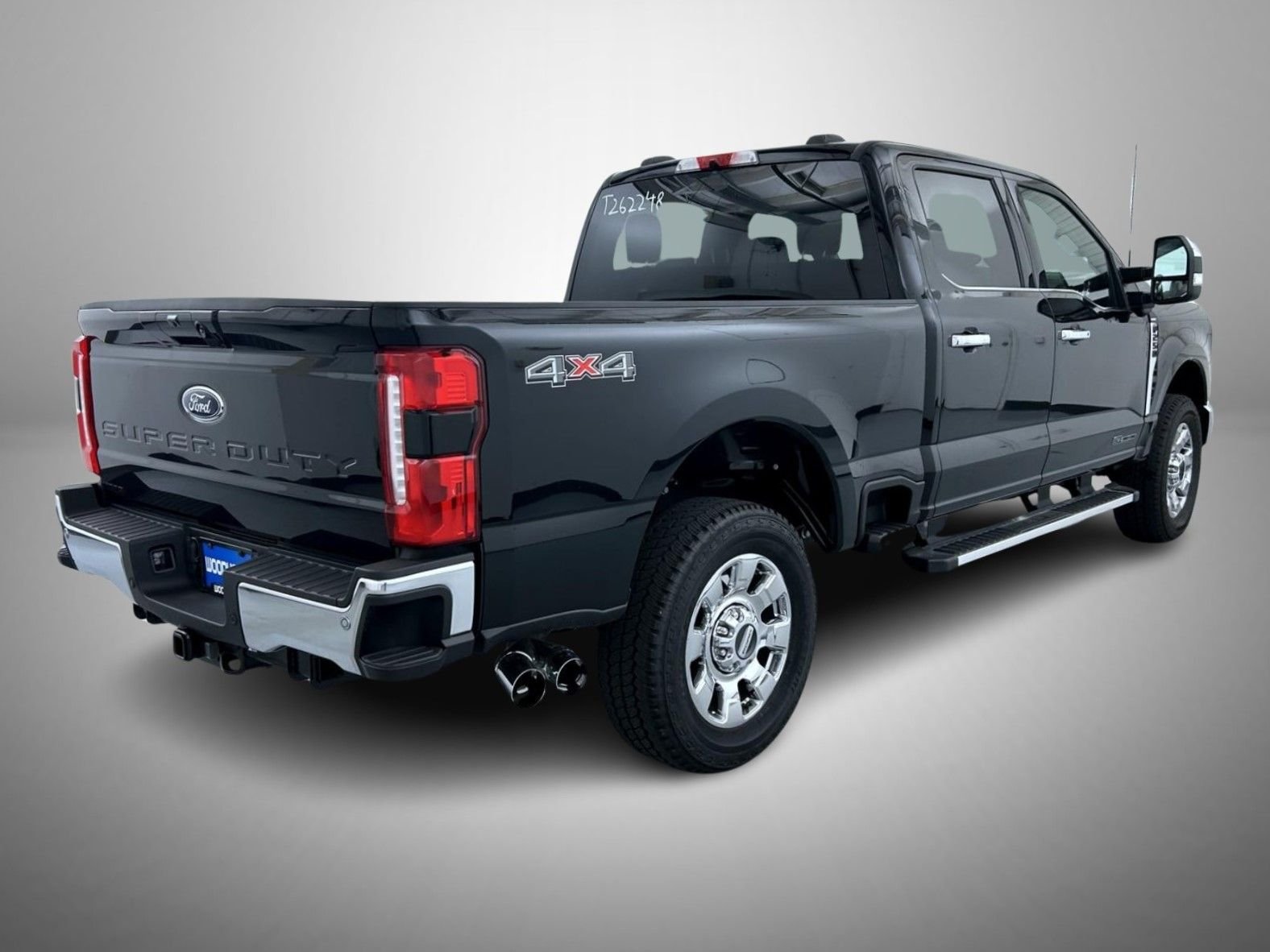 New 2026 Agate Black Metallic Ford Lariat image 5