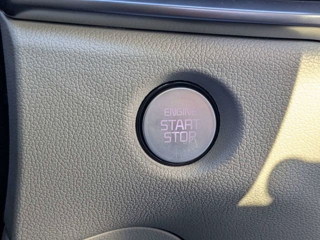 2025 Kia Sorento S - Photo 32