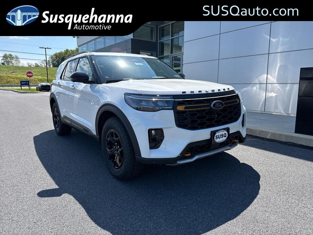 2026 Ford Explorer Tremor 4WD's photo
