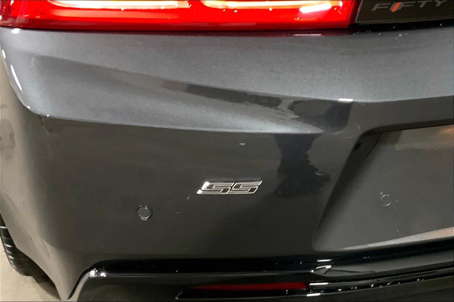 Used 2017 Nightfall Gray Metallic Chevrolet 2SS image 10