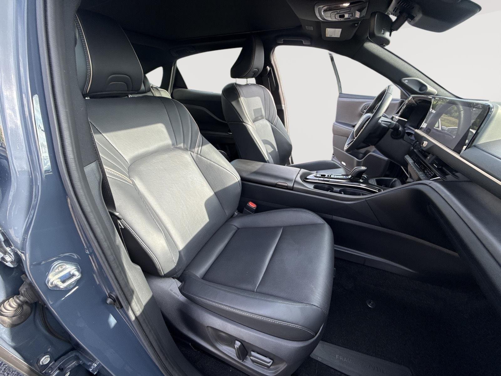 Used 2025 Storm Cloud Toyota Nightshade image 28