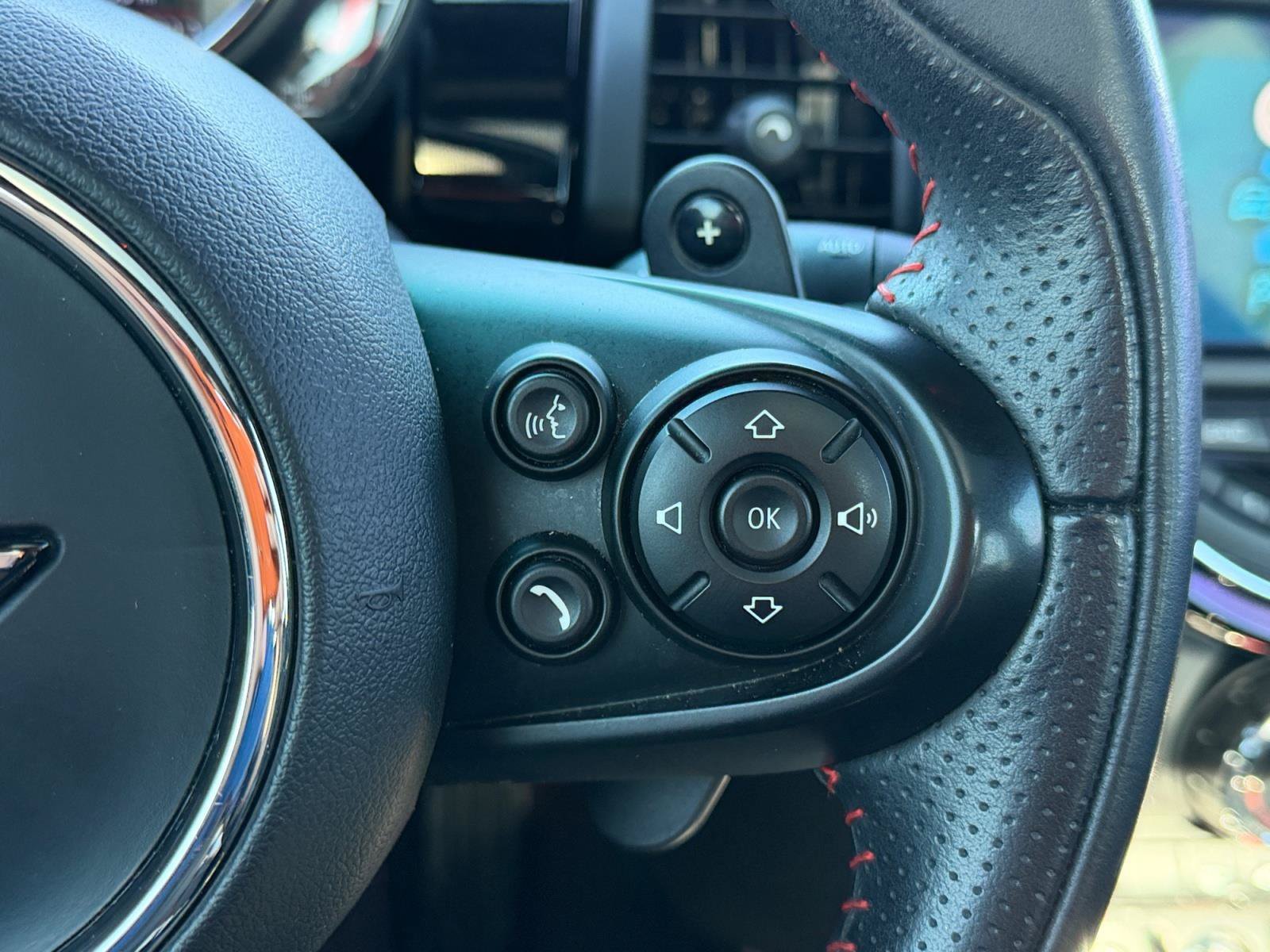 Used 2020 Gray Metallic MINI Signature image 19