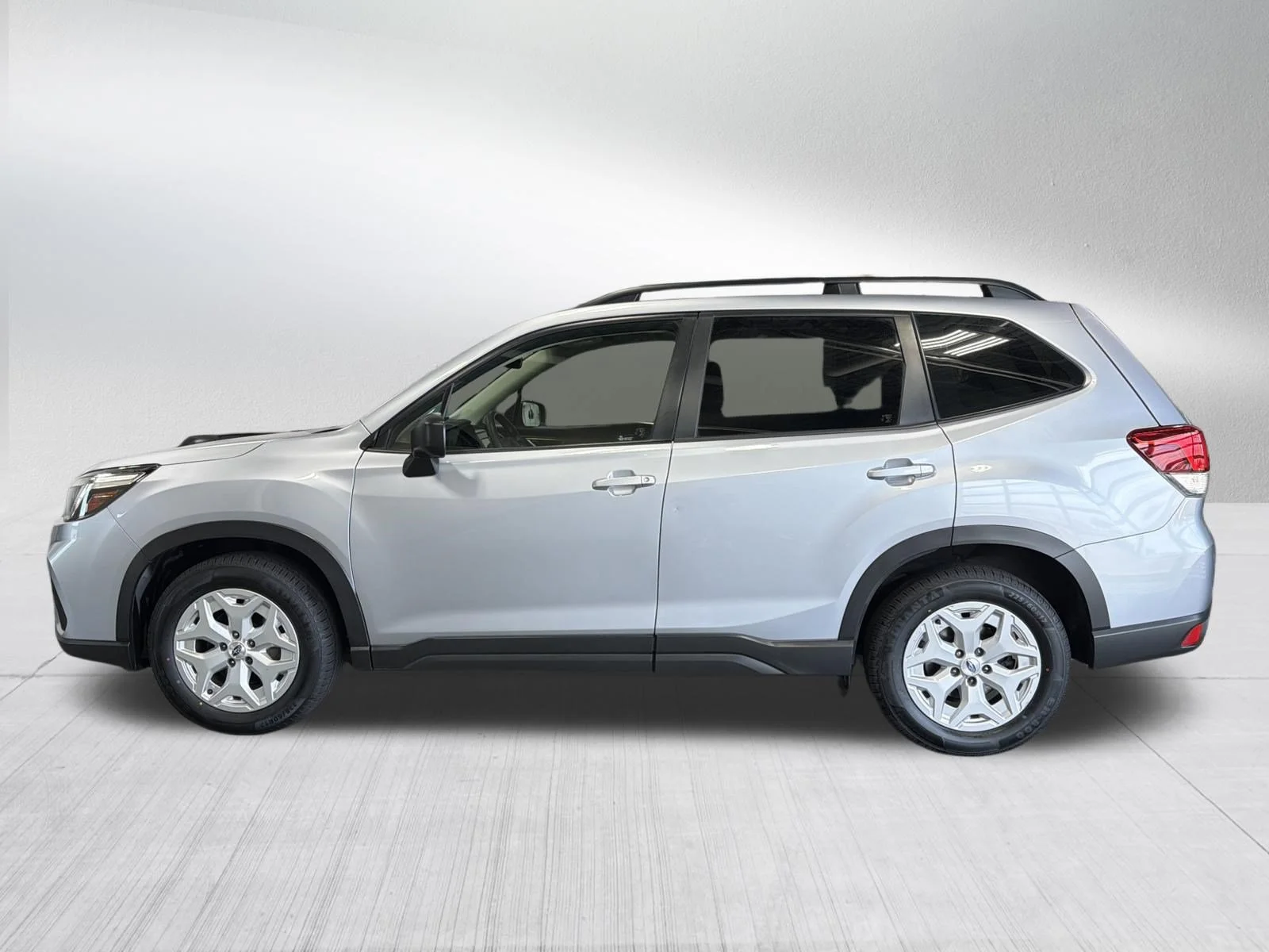 Used 2020 Ice Silver Metallic Subaru  image 4