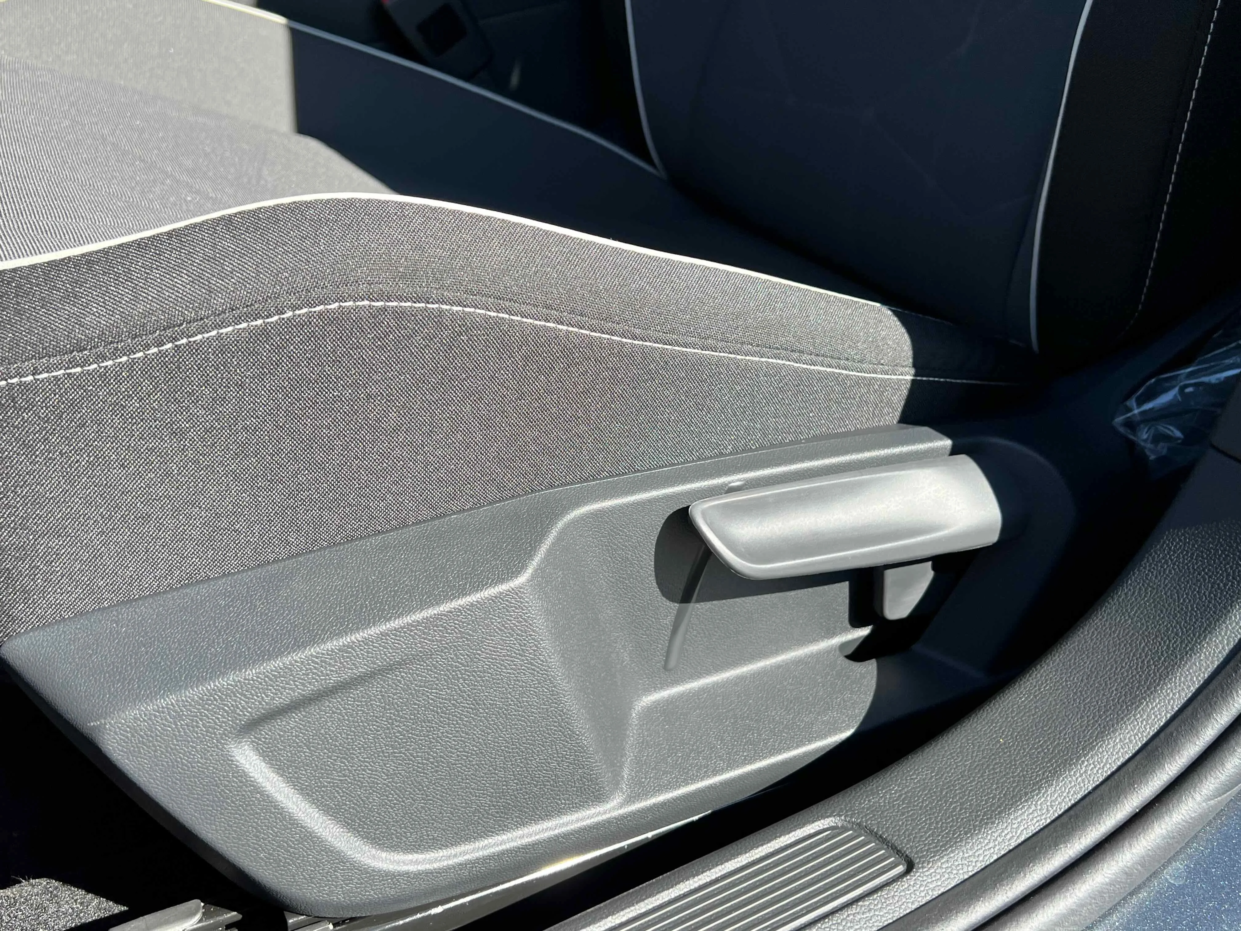 New 2026 Platinum Gray Volkswagen Sport image 17