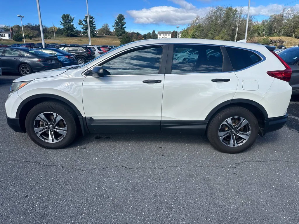 Used 2017 White Diamond Pearl Honda LX image 6