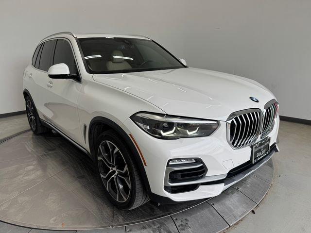 2021 BMW X5 sDrive40i's photo