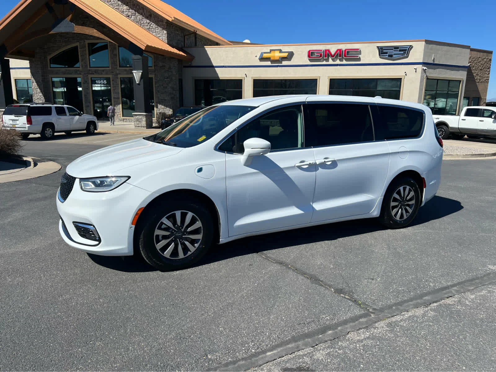 2022 Chrysler Pacifica Hybrid