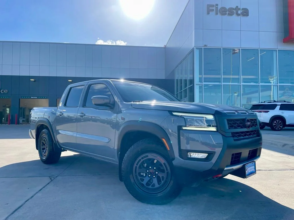 2025 Nissan Frontier PRO-X Crew Cab 4X2's photo