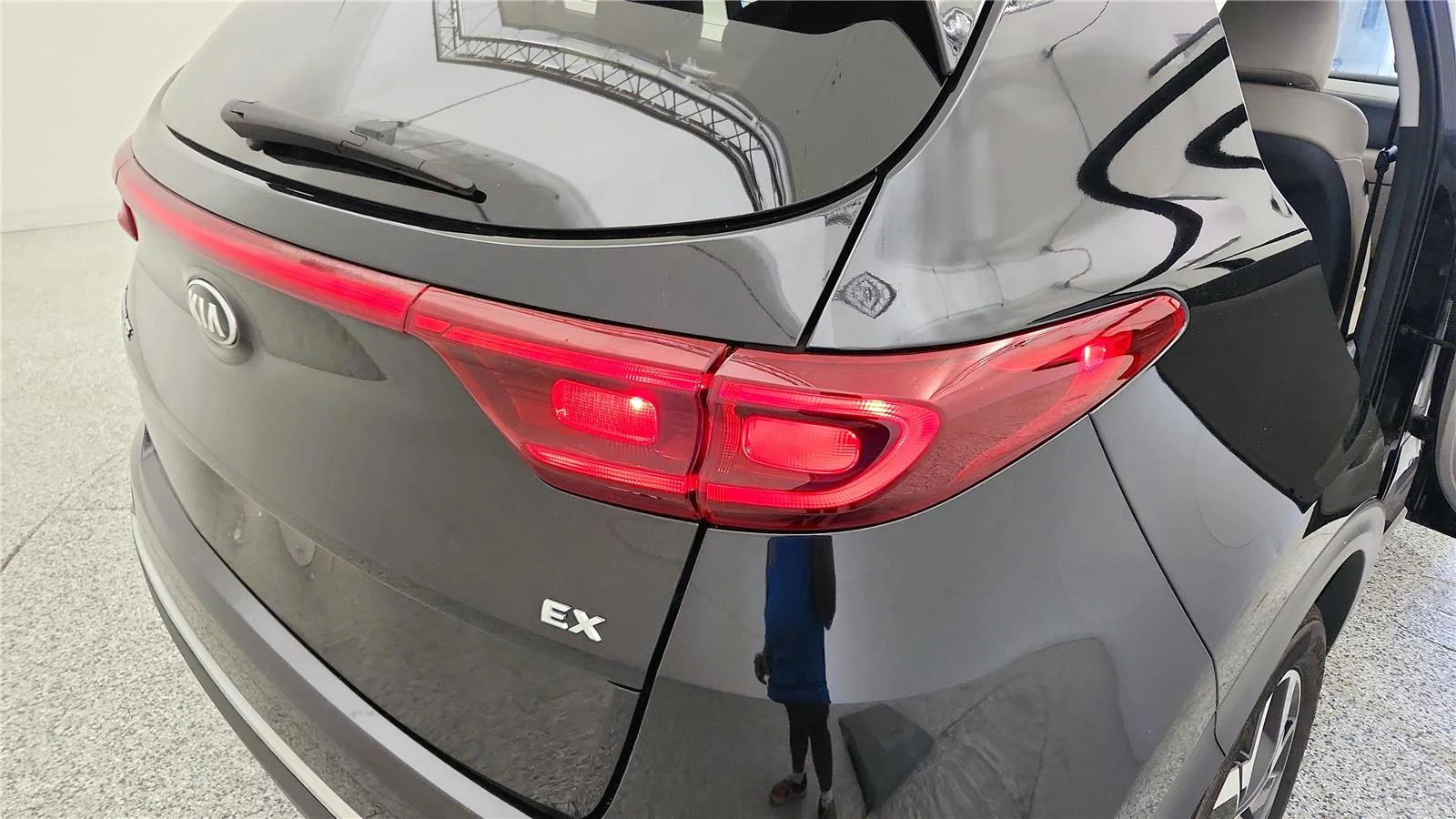 Used 2021 Black Cherry Kia EX image 15