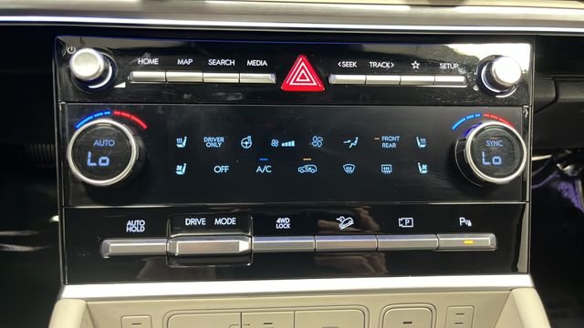 Used 2025 Hampton Gray Hyundai Calligraphy image 18
