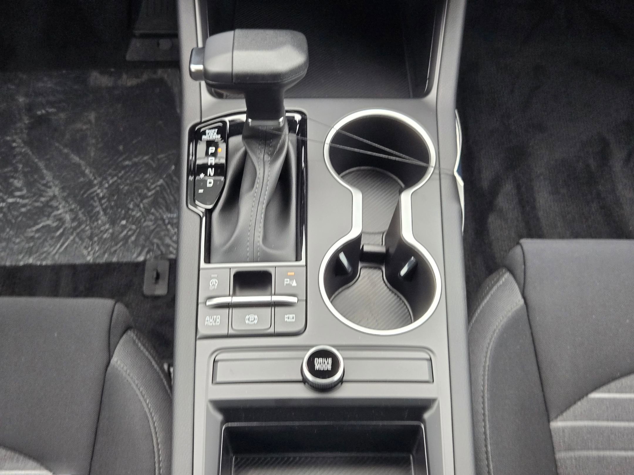 2026 Kia K5 LXS - Photo 12
