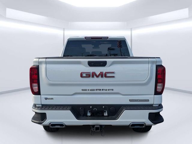 Used 2022 White GMC Elevation image 4
