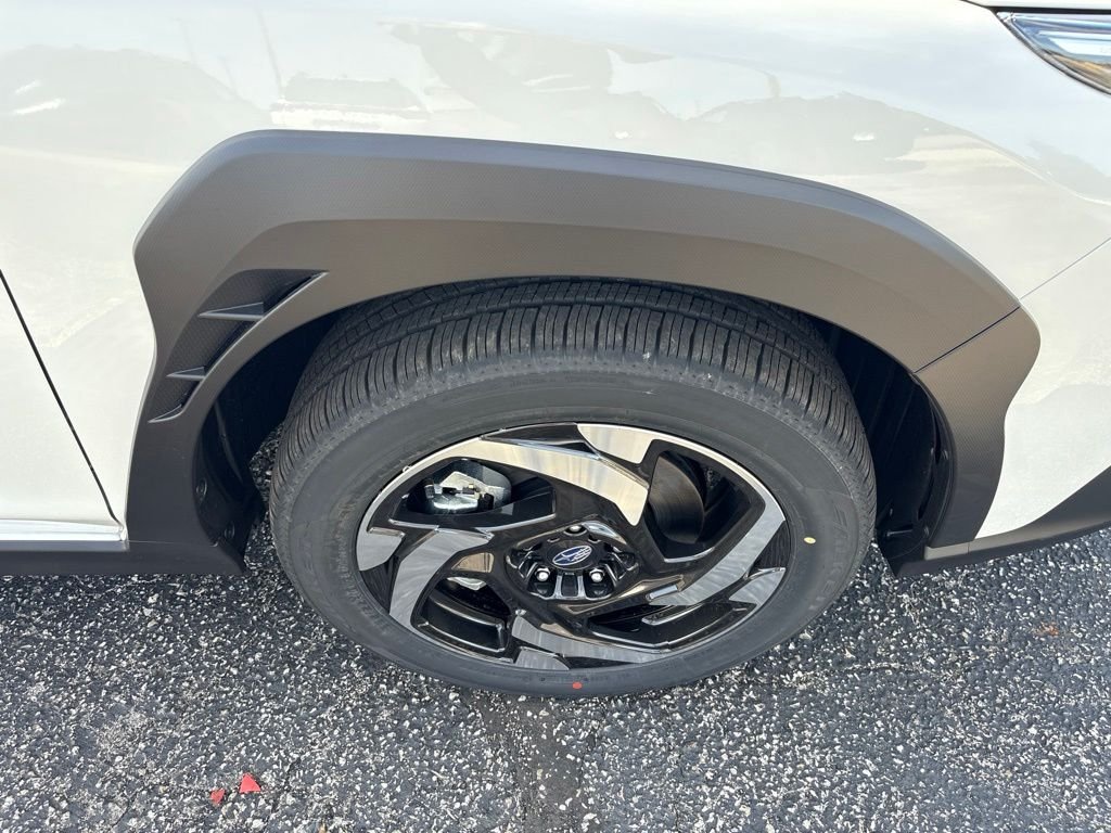 New 2026 CRYSTAL WHITE PEARL Subaru Limited Hybrid image 7