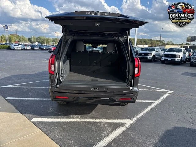 New 2025 Dark Matter Gray Metallic Ford Platinum® MAX image 35