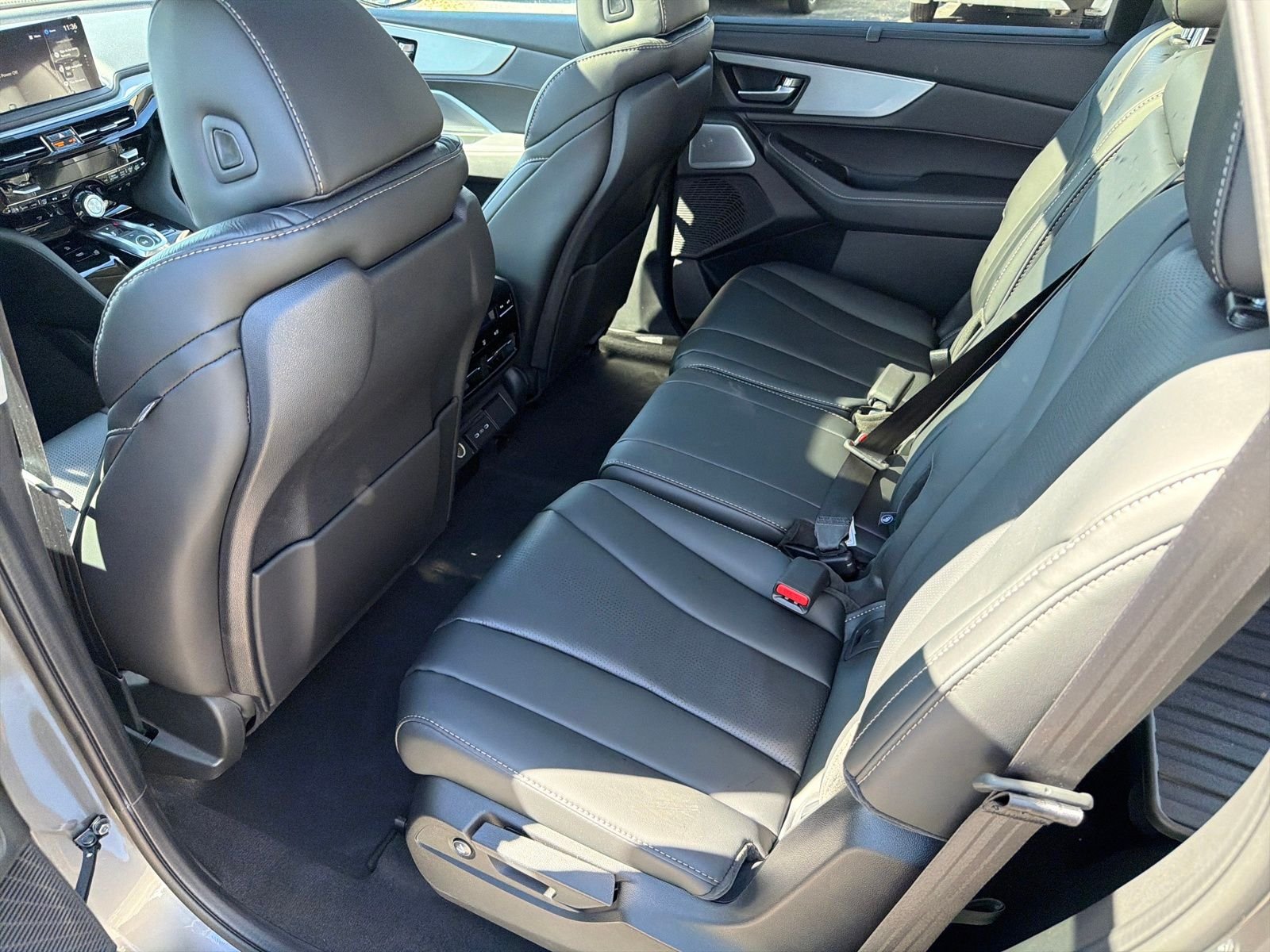 New 2026 Majestic Black Pearl Acura Technology Package image 21