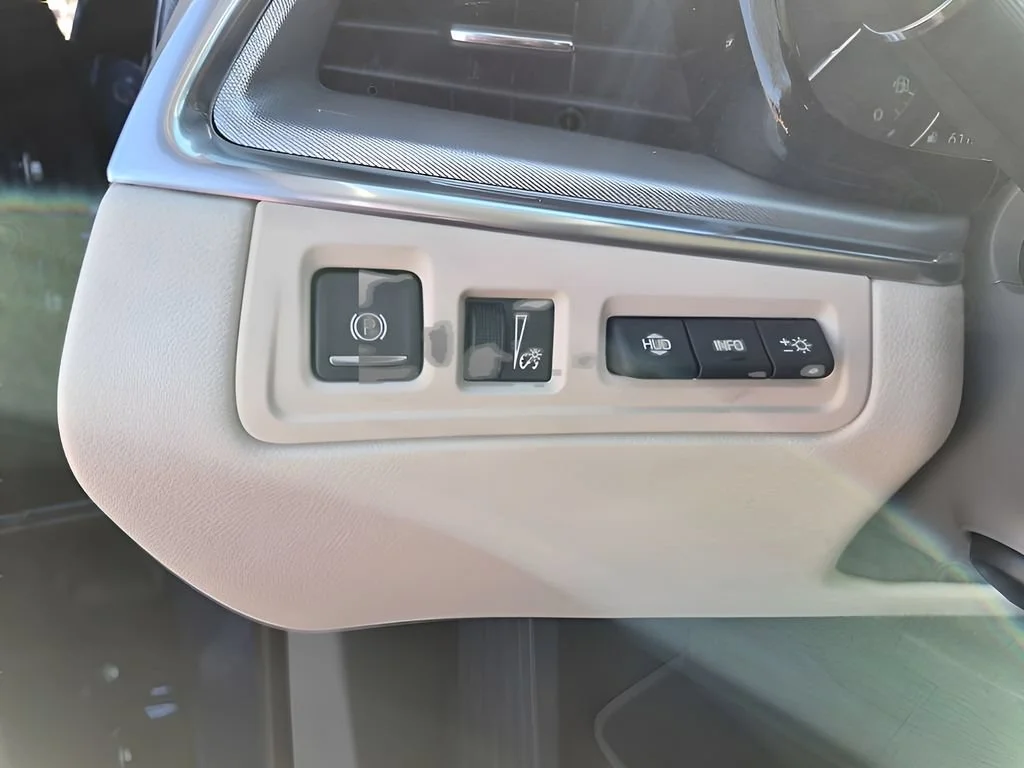 2026 Cadillac XT5 Premium Luxury - Photo 40