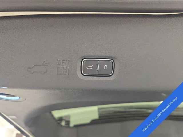 New 2026 Star White Metallic Tri-Coat Ford MAX Platinum® image 23