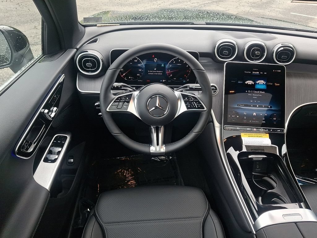 New 2026 Black Mercedes-Benz GLC 300 image 29