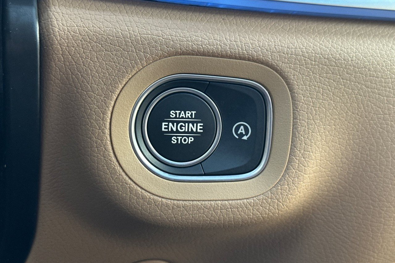 Used 2026 TWILIGHT BLUE METALL Mercedes-Benz GLS 450 image 22
